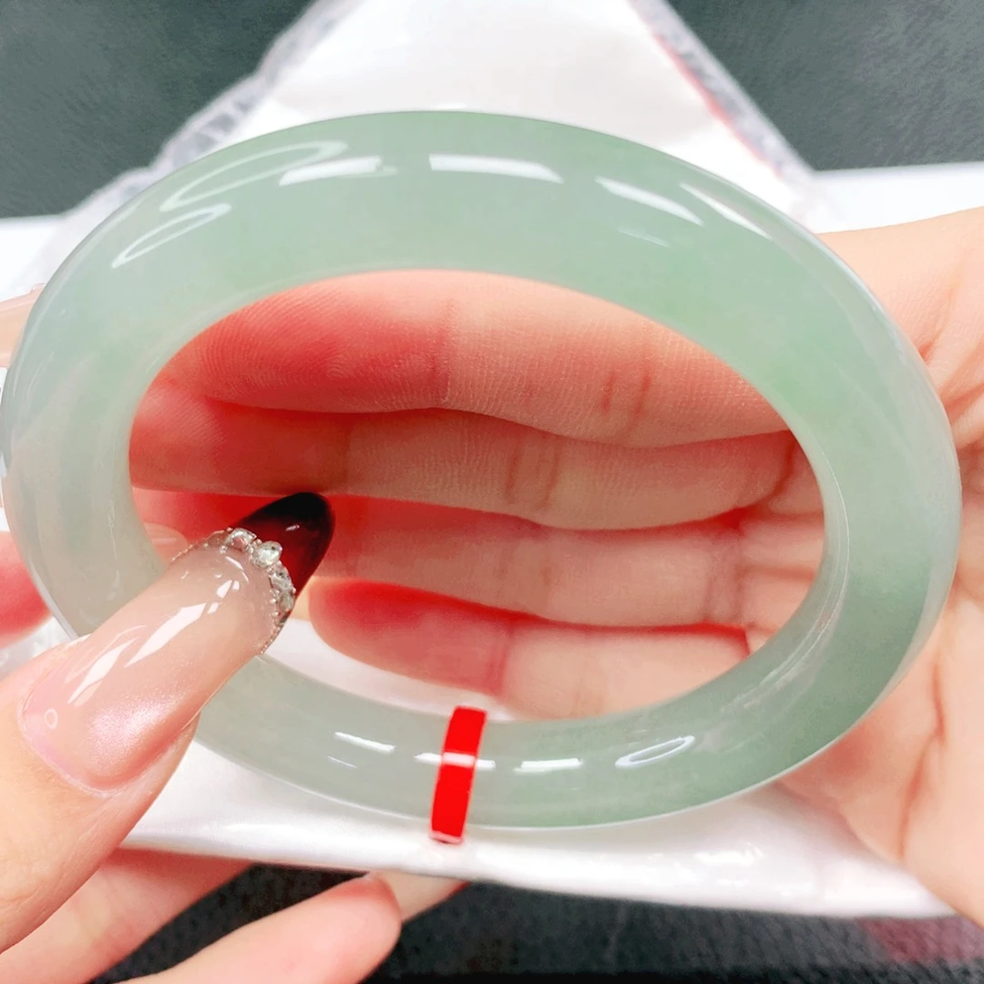 翡翠未镶嵌手镯59