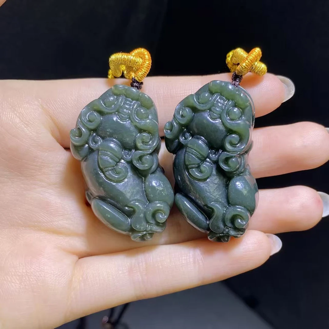 q-H4684-一系玄天青玉和田玉貔貅吊坠-配绳-多样性发其一