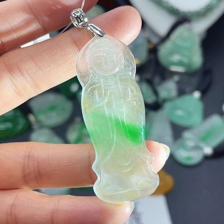 翡翠未镶嵌吊坠(赠链)