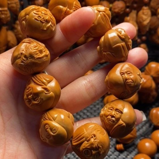 橄榄核吊坠清*三疯罗汉