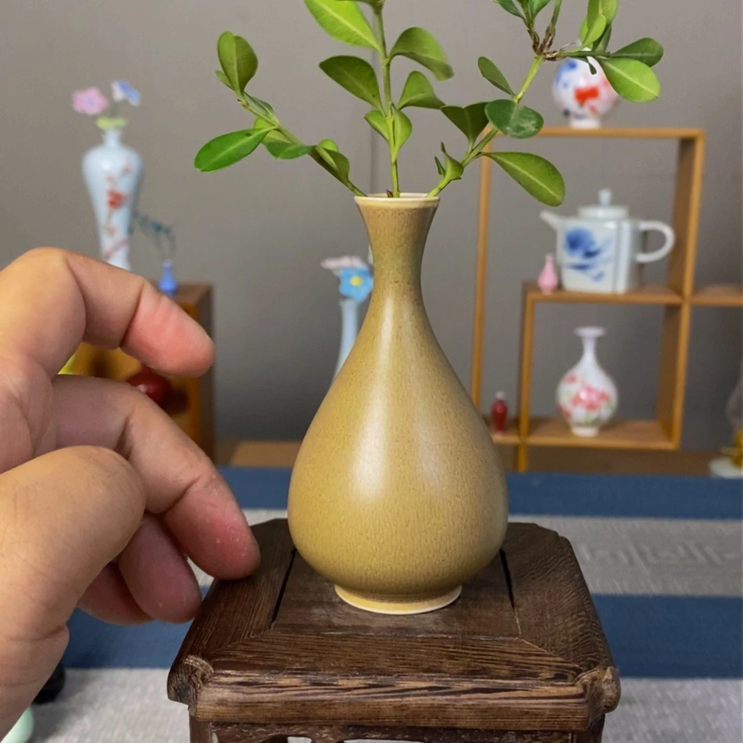 摆件景德镇瓷器精品陈列