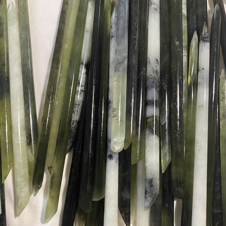 岫玉素簪，手工打造，手工打磨，随机发，默认微瑕