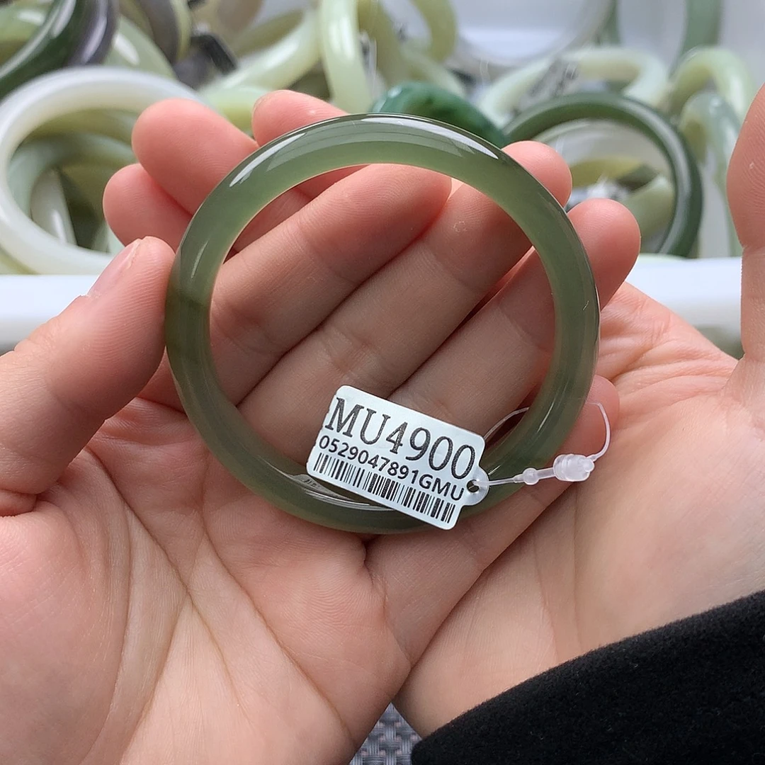 和田玉未镶嵌手镯5152