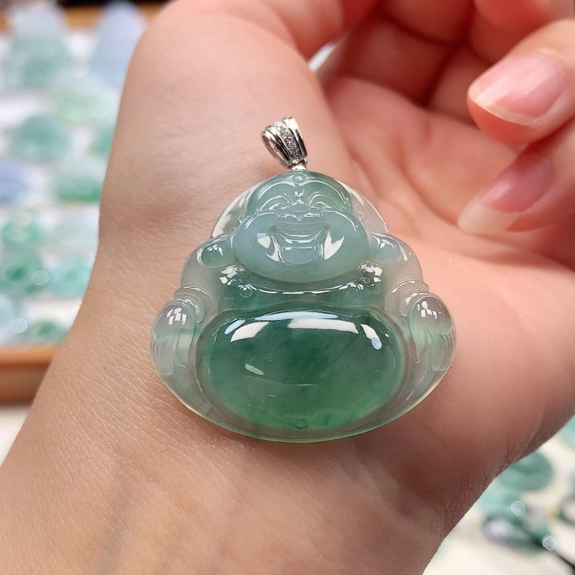 【闪购商品】翡翠18K金镶嵌吊坠(赠链)