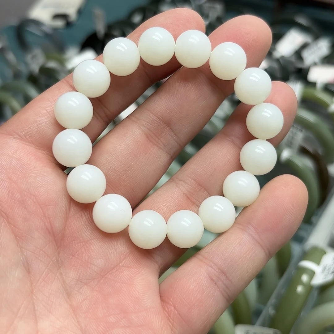 未镶嵌手镯和田玉（糖玉）