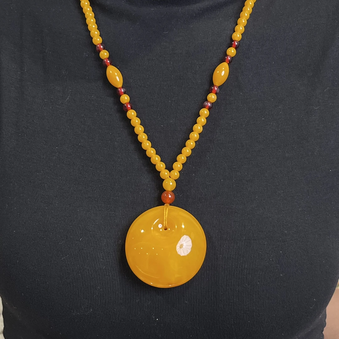 W131  【藏收级】藏族精工打磨公主扣毛衣链