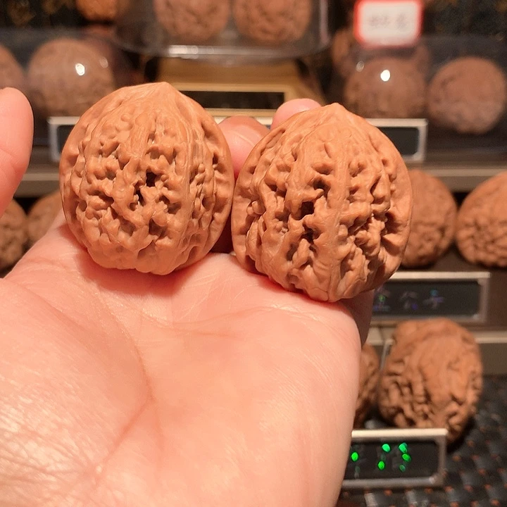文玩核桃把件凤凰台