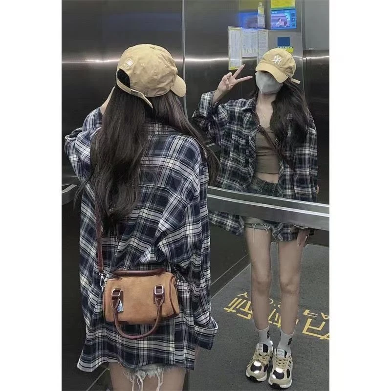 2024外套夏季薄款衬衫法式复古外穿洋气网红炸街长袖美式格子衬衫