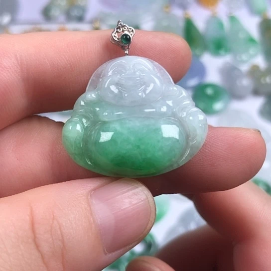 颈饰未镶嵌翡翠佛公