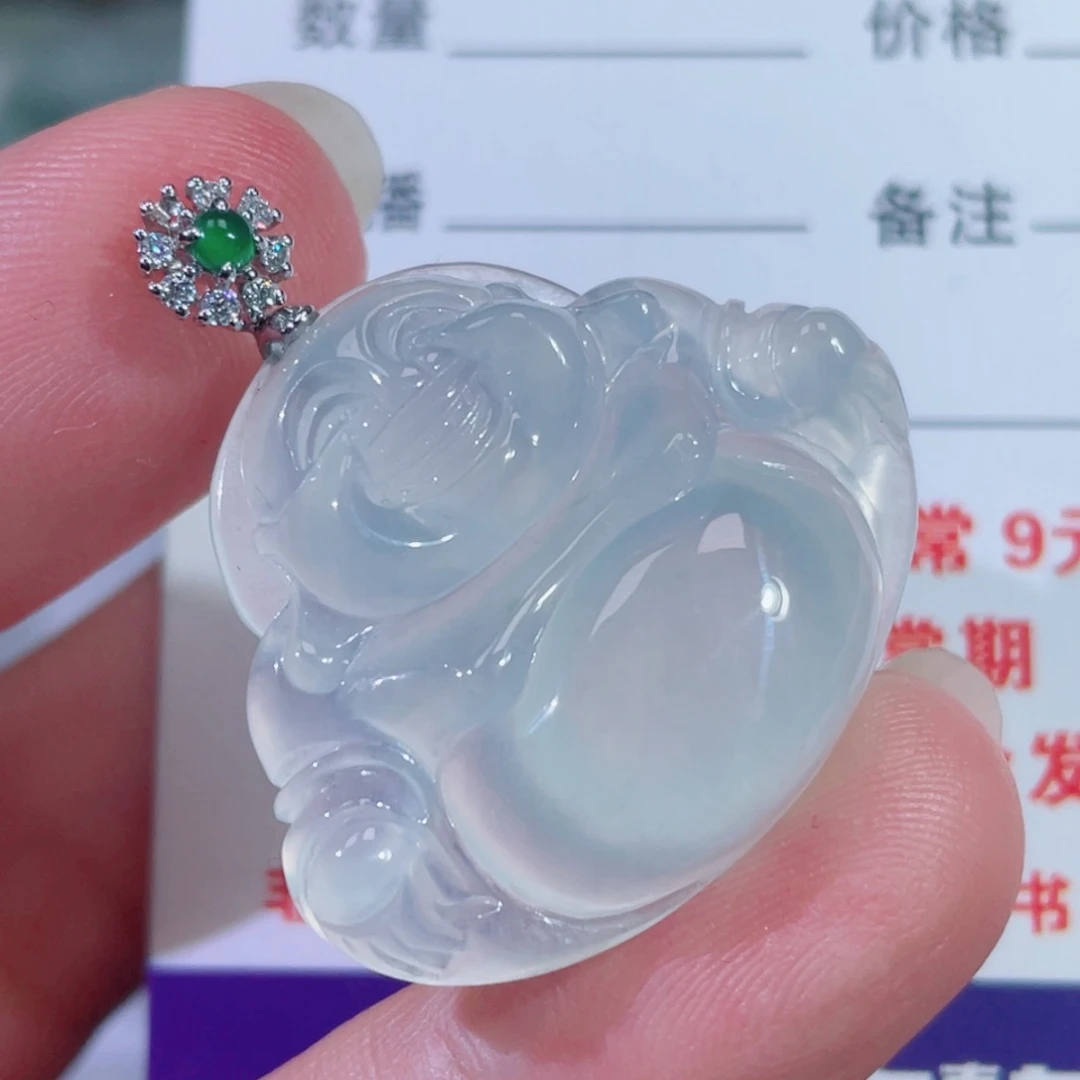 翡翠18K金镶嵌颈饰佛公