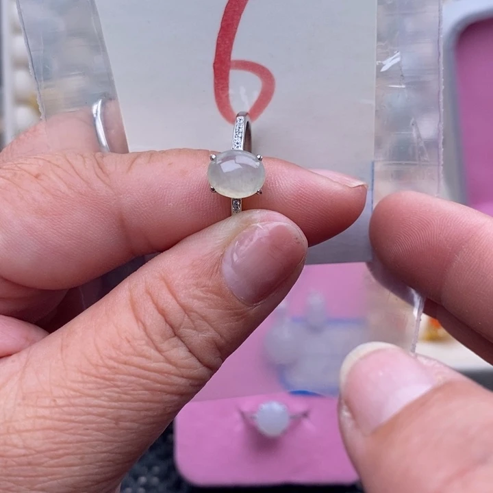 未镶嵌戒指翡翠缅甸