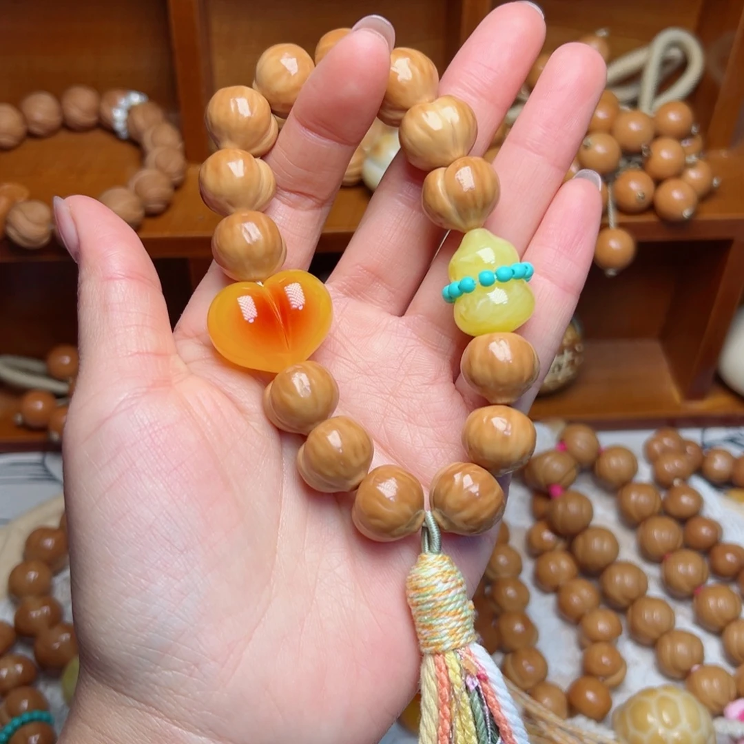 猴头核桃手串屁桃