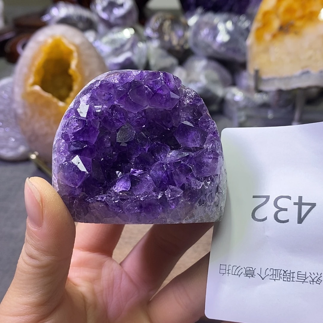 紫晶未镶嵌珠宝半成品