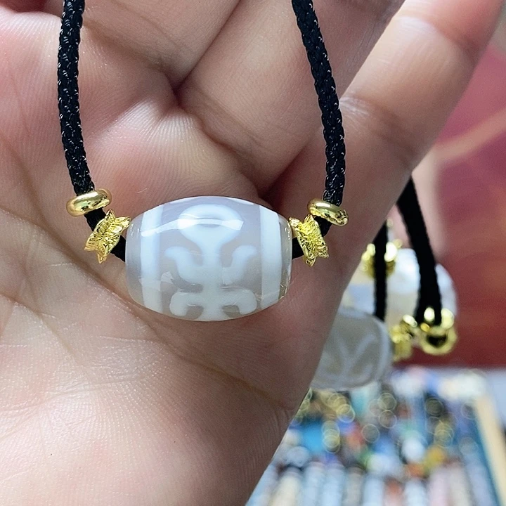 玛瑙/玉髓合金颈饰