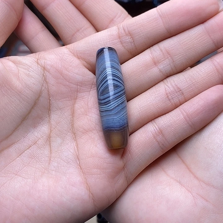 未镶嵌颈饰玛瑙/玉髓?****磊