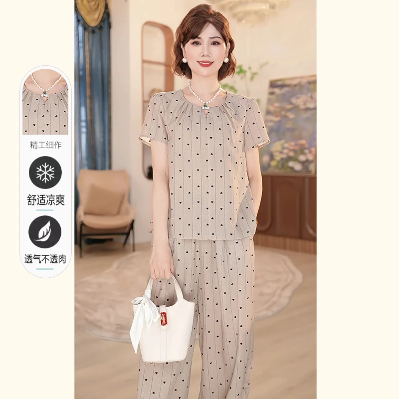 【现货现发】2025新中年妈妈夏季时尚上衣服洋气中老年女装上衣套装