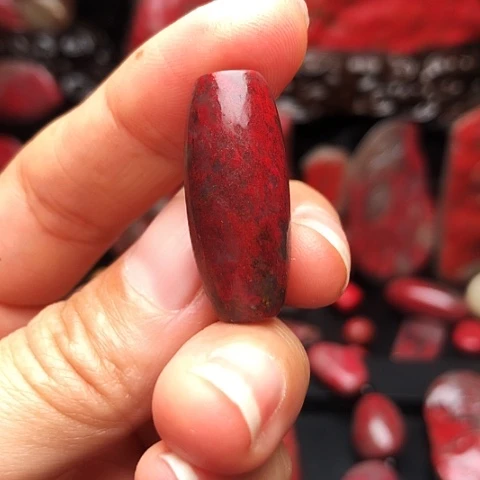 昌化鸡血石昌化鸡血石桶珠