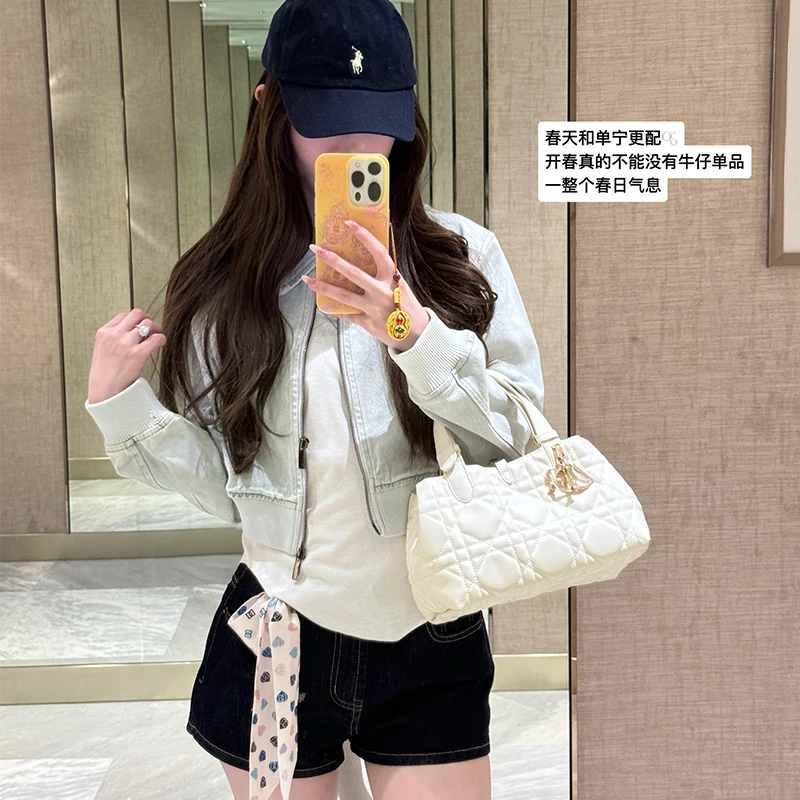 肉完 春日单宁/奶霜蓝短款洗水浅色牛仔棒球款长袖小个子少女外套