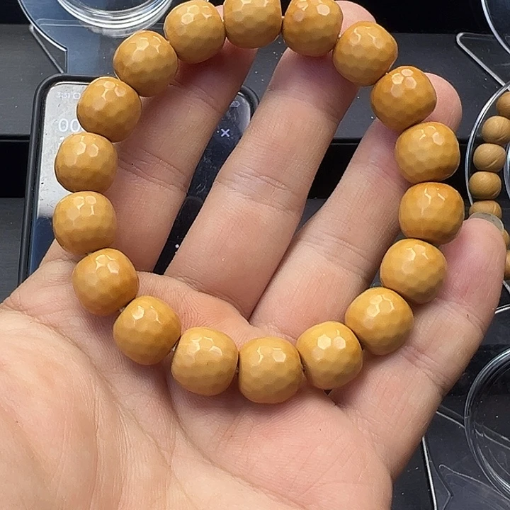 ****Z猴头核桃吊坠钻石