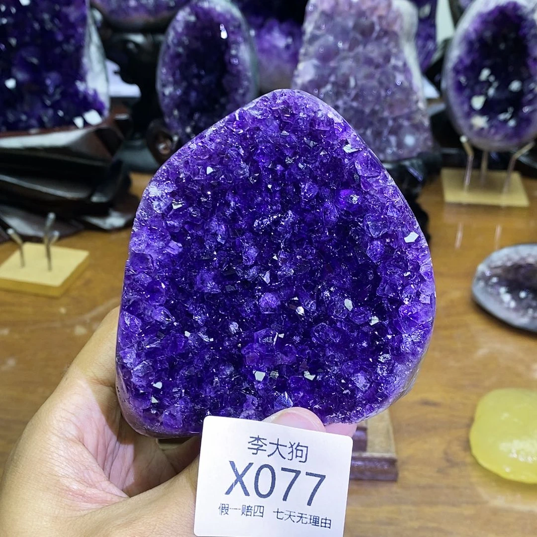 未镶嵌大型摆件（非配饰）水晶
