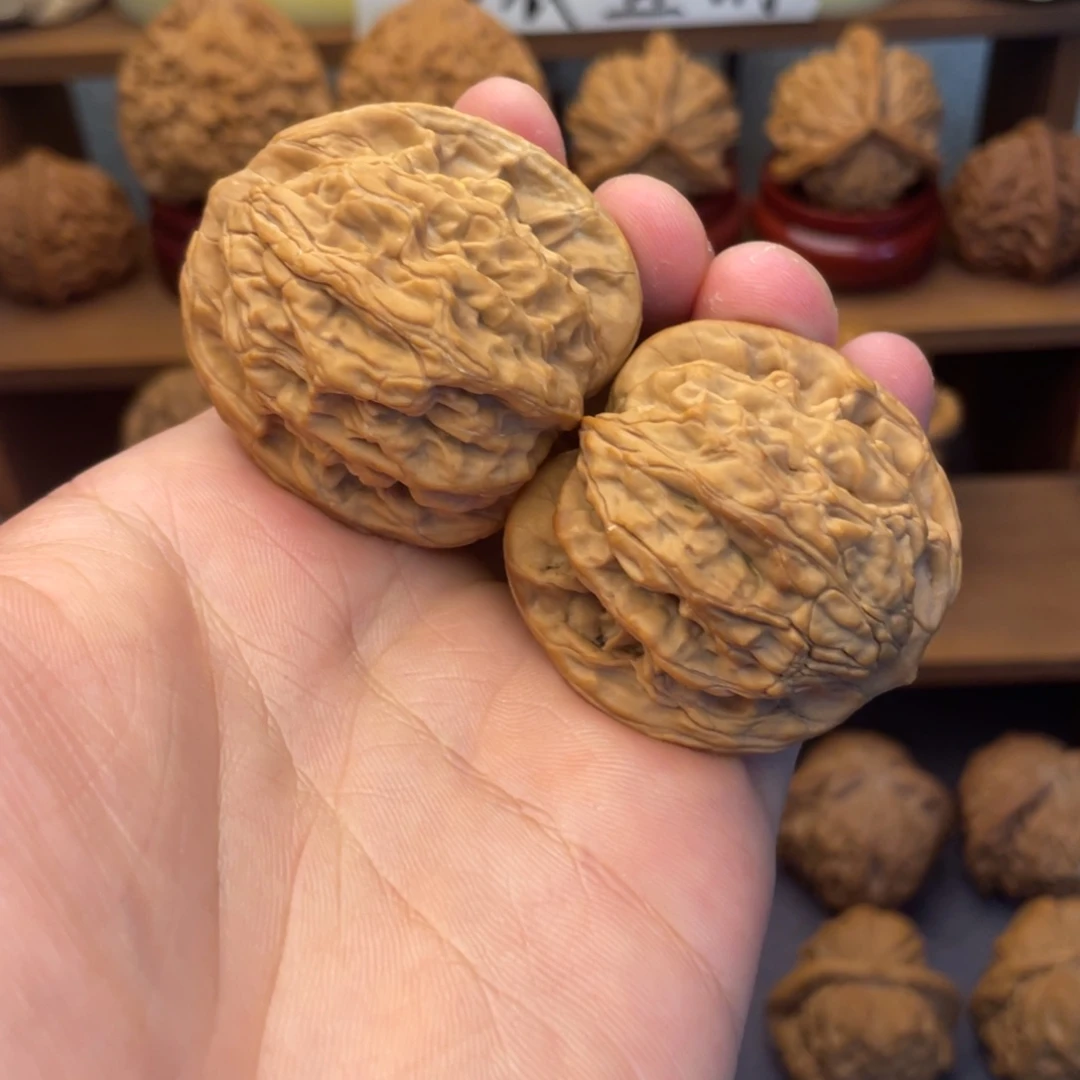 小***猪文玩核桃吊坠虎头41