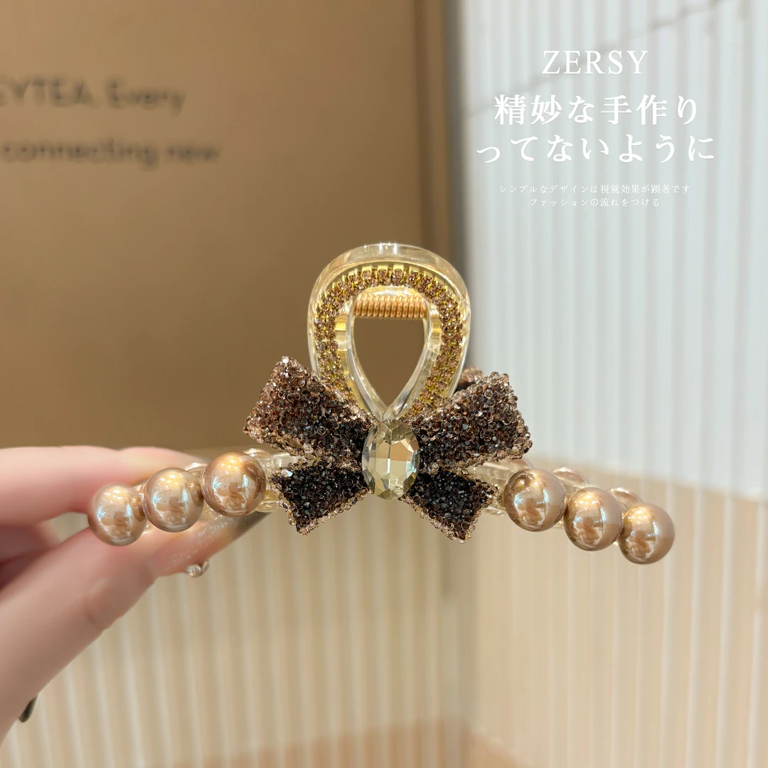 水钻蝴蝶结大号抓夹女款高级感2025新款鲨鱼夹半扎饱满后脑勺夹子