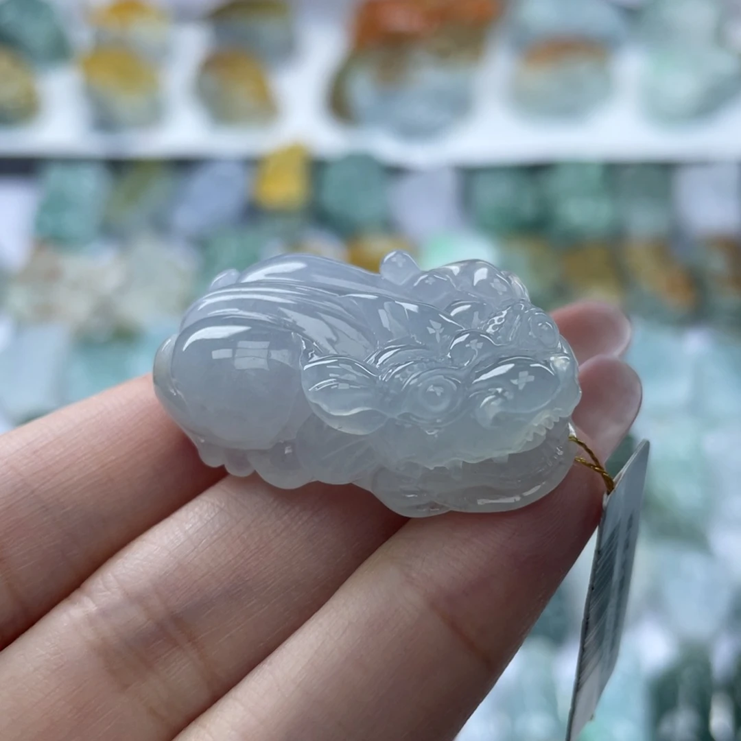 颈饰未镶嵌翡翠貔貅11
