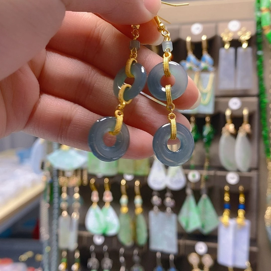 未镶嵌翡翠耳饰翡翠