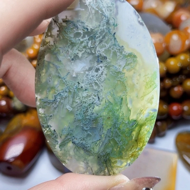 玛瑙/玉髓颈饰未镶嵌