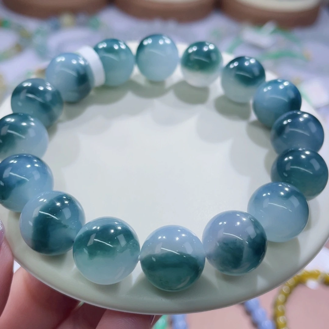 未镶嵌手链翡翠清货亏出，卡13