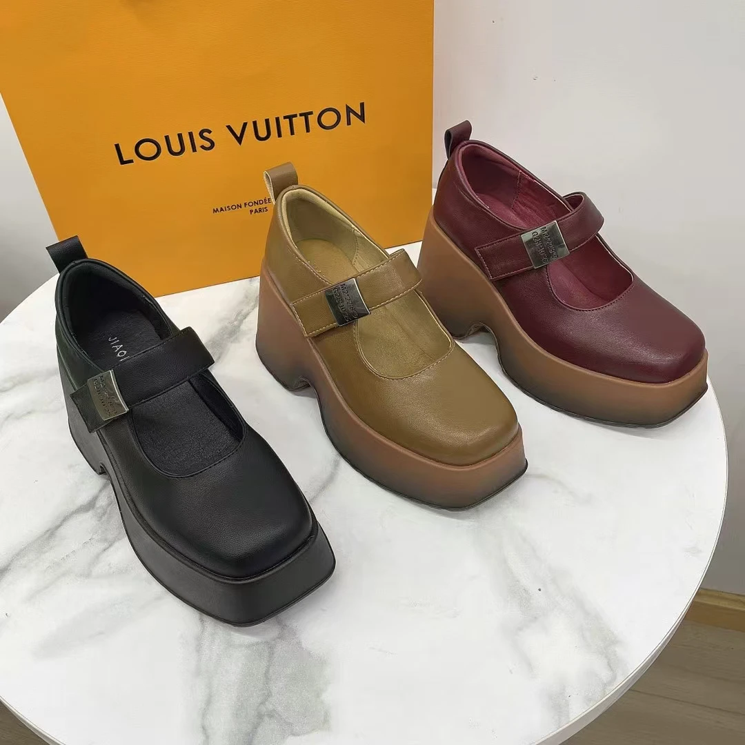 2051新款女鞋凉鞋夏天的爆款鞋