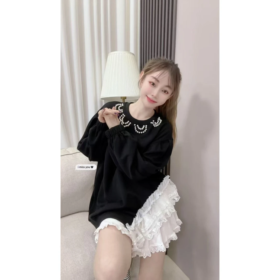 韩国INS时尚博主同款领口钉珠拼接花边卫衣