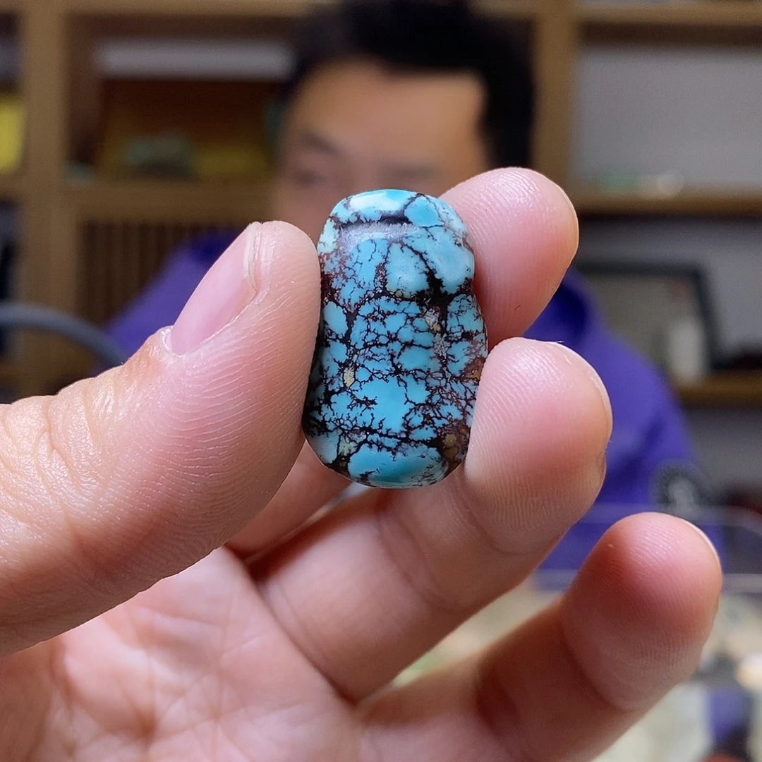 壮***仔绿松石未镶嵌随型