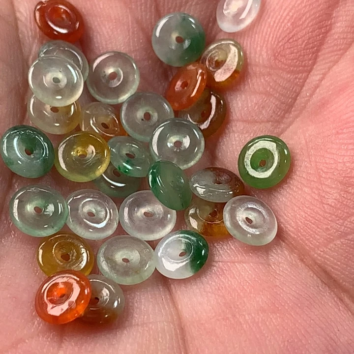 花***儿定制翡翠未镶嵌翡翠