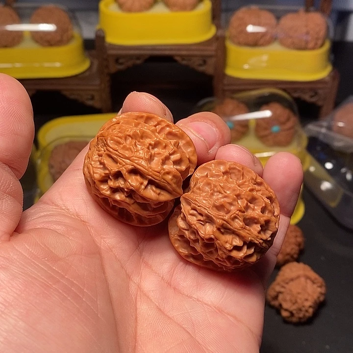 文玩核桃吊坠37尺，苹果园