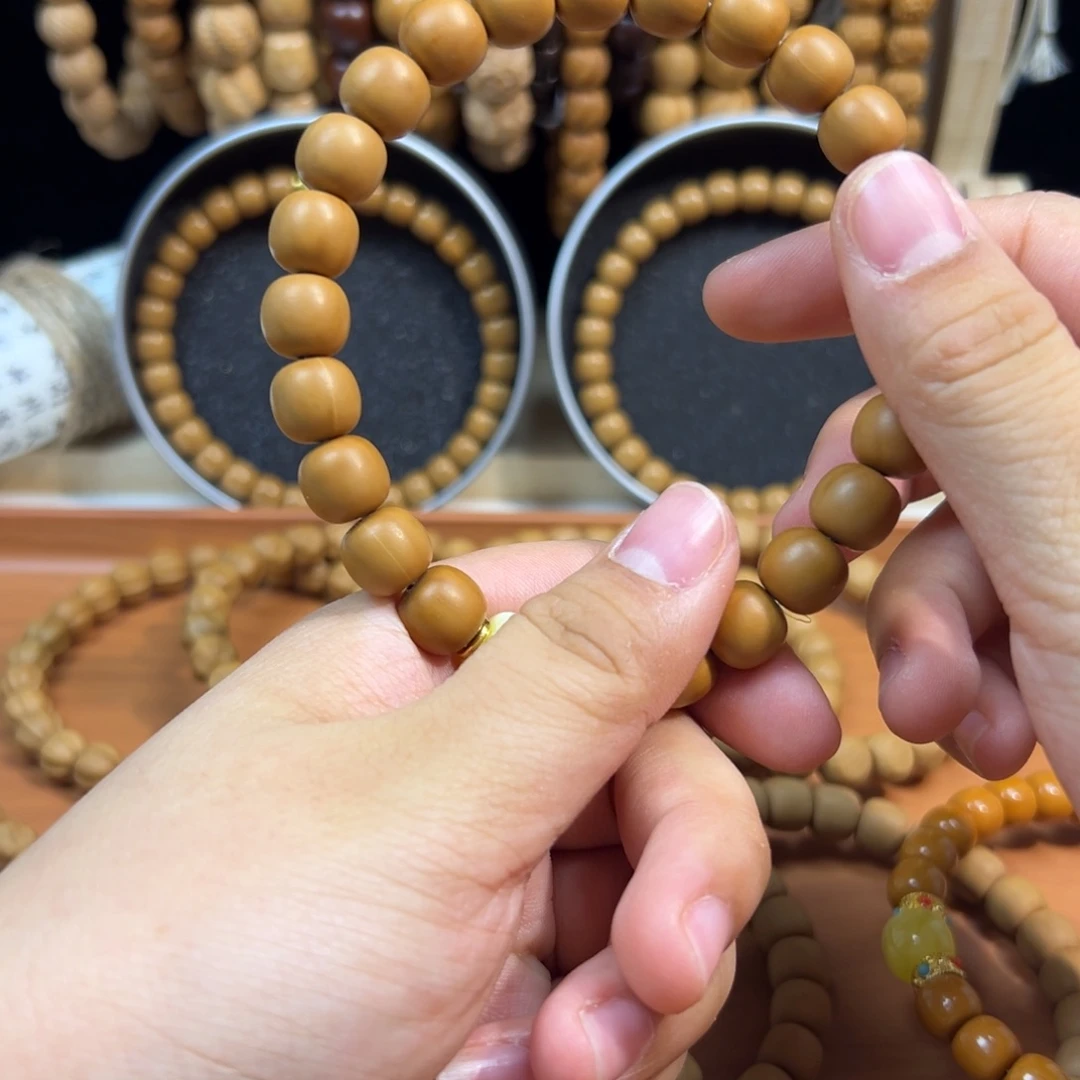 已***鱼猴头核桃吊坠老型10+mm全品无暇