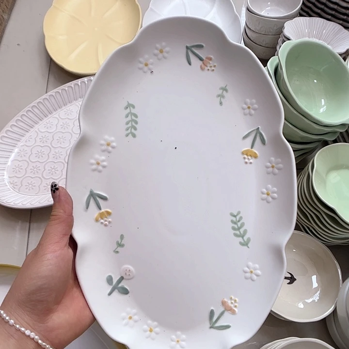 瓷片瑕疵特价陶瓷鱼盘