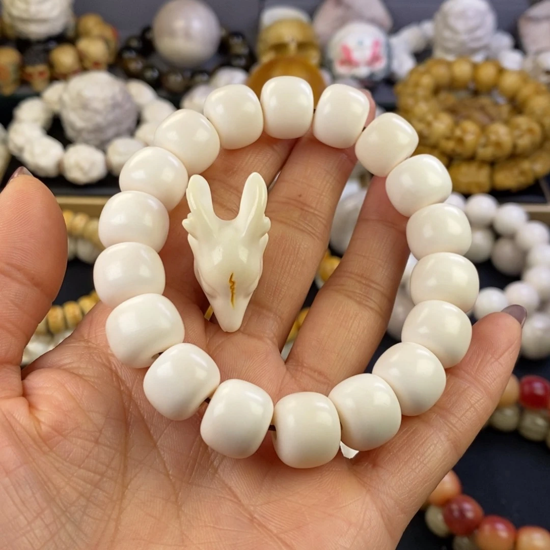 鹿骨把件好看好玩