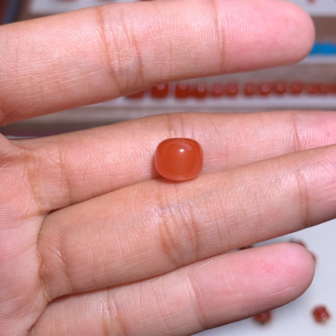 未镶嵌老型9×8南红玛瑙看好不退不换