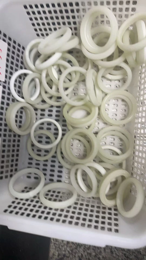 手镯 直播间专属链接-蜂蜜水色手镯尚百搭有瑕疵