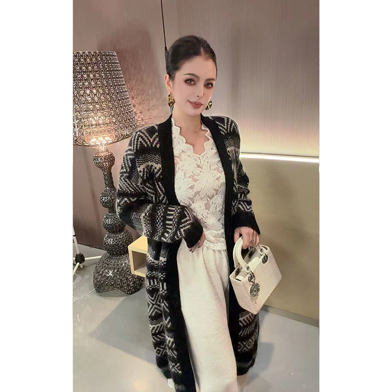 黑白格纹拼接亮片针织中长款开衫CS31204