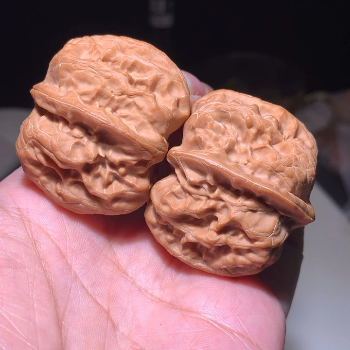 文玩核桃把件方块