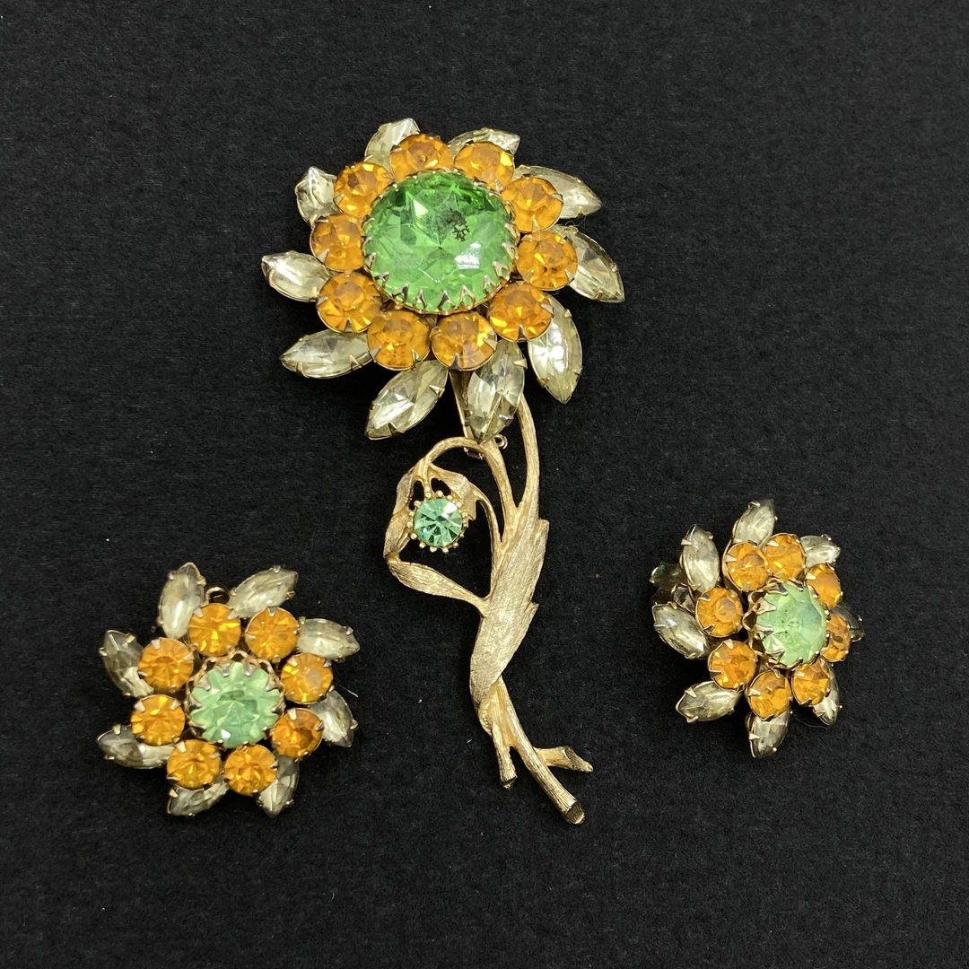 合金仿水晶胸针 【Liz璇子中古】莱茵石花朵胸针H43188无鉴赏期TZ1