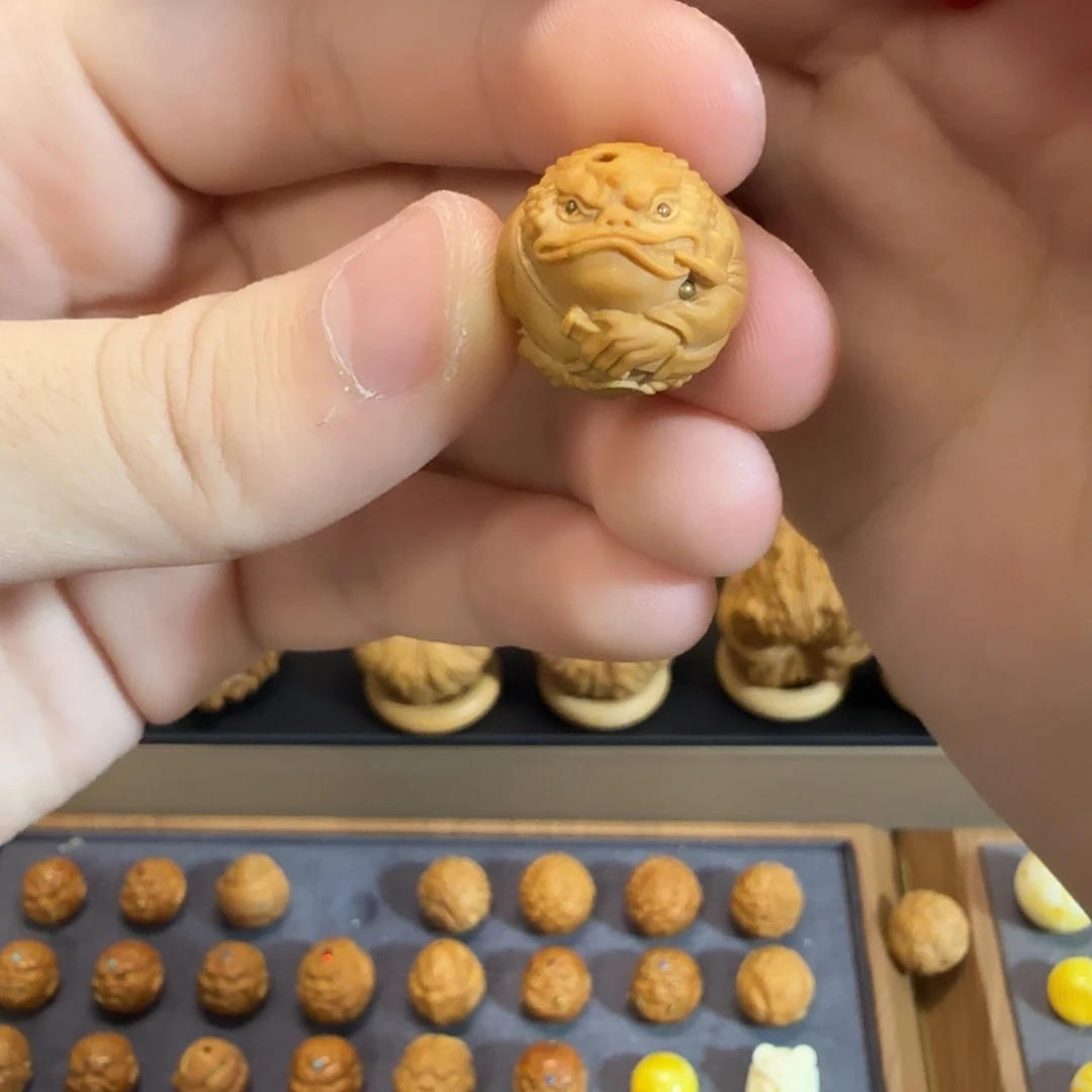 做***人吊坠猴头核桃一颗带刀文太