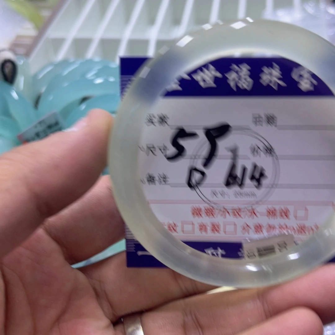 未镶嵌蛇纹石玉手镯（圆镯）