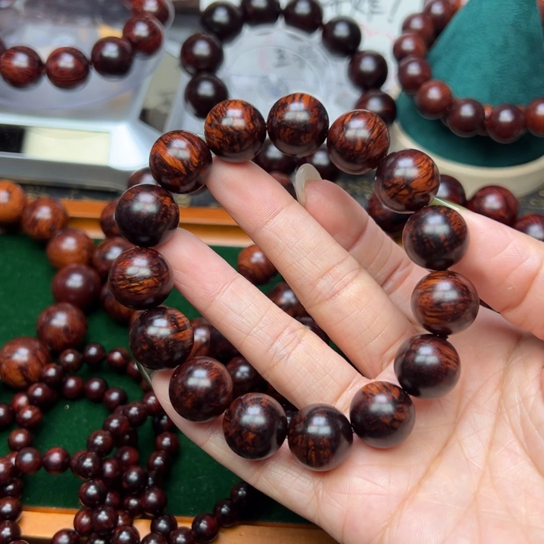 降真香其他張*贤海南红降1.5龙胆水波纹黑金瑕疵