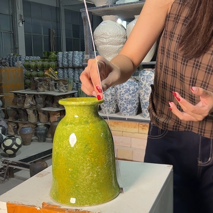 景德镇陶瓷花瓶微瑕介意勿拍