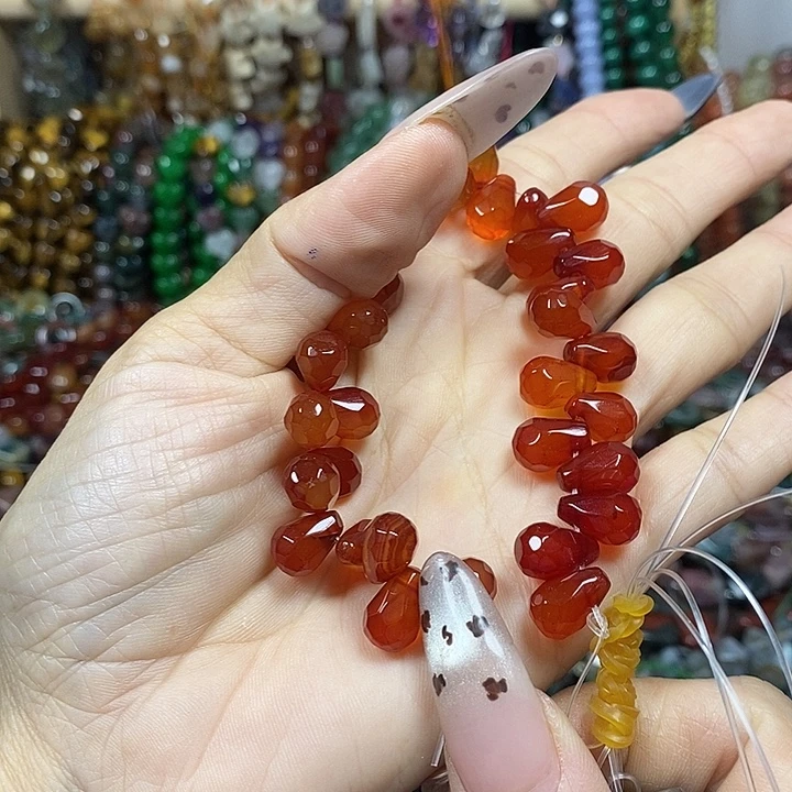 玛瑙/玉髓未镶嵌珠宝半成品玛瑙切面水滴卡8*11mm