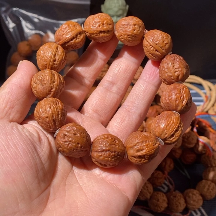 手串文玩核桃……58