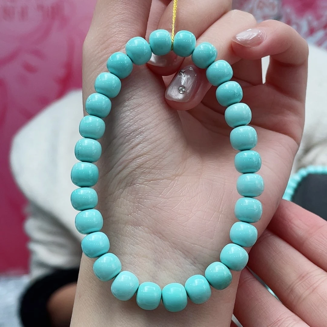 绿松石颈饰未镶嵌